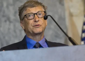 Prediksi Bill Gates tentang AI yang Semakin Kacau dalam Dua Dekade Mendatang