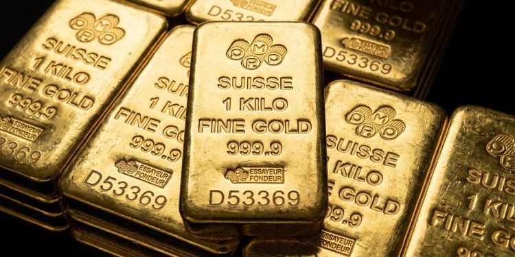 Mata Uang Global Meningkat, Harga Emas Referensi Turun Drastis