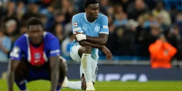 Guehi Ambil Pelajaran Positif dari Kekalahan Manchester City terhadap PSG