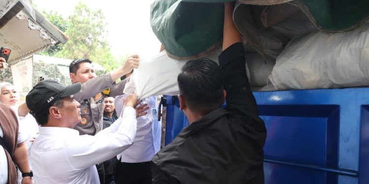 Temuan Pangan Beras Dioplos, Mentan Amran: Mafia Pangan Itu Nyata