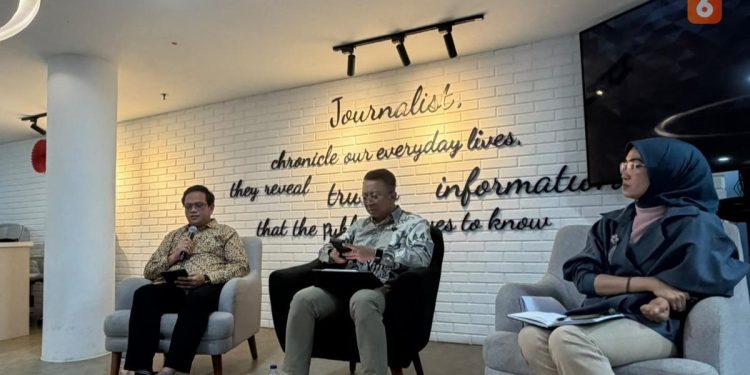 Soal Meta AI, Komdigi Tegaskan Tidak Pernah Minta Pembatasan Konten Karhutla