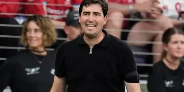 Andoni Iraola Semangat Hadapi Villarreal, Ada Teman dan Kenangan Lama di Balik Pertandingan Ini