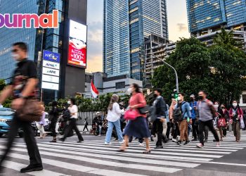 Turunkan Kualitas Saat Masyarakat Mencari Cara untuk Bertahan Hidup