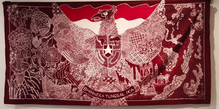 Akulturasi Tionghoa-Jawa dalam Pameran Batik Peranakan di Kota Tua