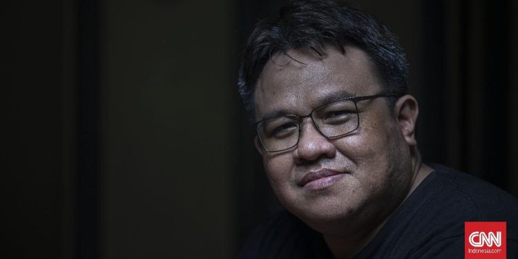 Dandhy Laksono Tak Mau Hadir Klarifikasi Terkait Laporan Mama Sinta Pesta Babi