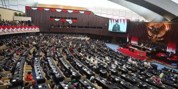 DPR Sah UU Perlindungan Ketenagakerjaan secara Resmi
