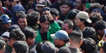 Ajudan Gubernur Kaltim Minta Maaf Setelah Insiden dengan Mahasiswa Saat Demo